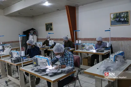 قرارگاه دانشجویى مبارزه با کرونا در هرمزگان در بخش هاى مختلف مشغول فعالیت است