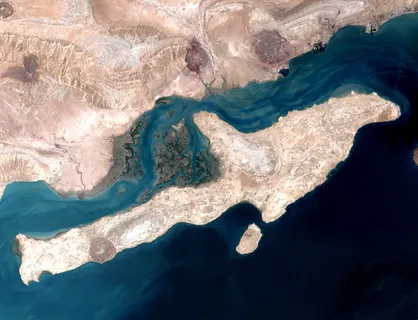 ۹ آذر، روز ملی جزایر سه&zwnj;گانه خلیج فارس شد