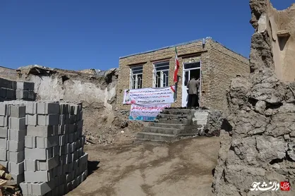 خانه&zwnj;هایی که آجرهایش با عشق چیده شد/ کارنامه درخشان دانشجویان بسیجی در روستاهای خوی