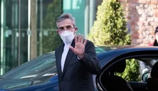 علی باقری راهی فرودگاه وین شد