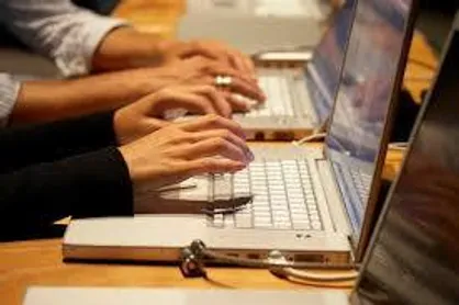 آزمون ارزشیابی دانش آموختگان داروسازی ۹ دی برگزار می&zwnj;شود