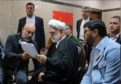 بازدید رئیس قوه&zwnj;قضاییه از پشت صحنه &laquo;بازپرس&raquo;