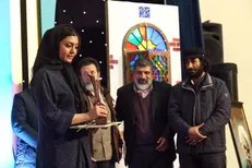 دبیر کانون شعر و ادب دانشگاه علامه با شعر «درختی به نام زن» افتخارآفرینی کرد