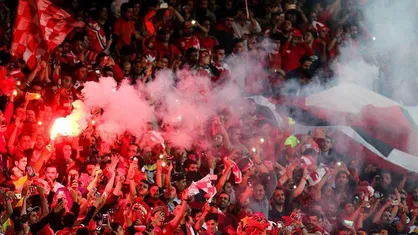 حضور هنرمندان پرسپولیسی در ورزشگاه / ظرفیت آزادی تکمیل شد +فیلم