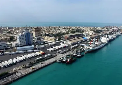 تخلیه و بارگیری بیش از ۵۴ میلیون تن کالا در بنادر هرمزگان