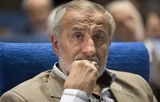 نامه نادران به روحانی: از دشمن توقع همراهی و حل مشکلات داخلی نداشته باشید