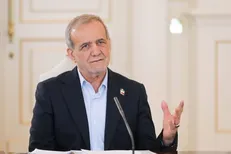 پزشکیان: در مذاکرات باید حق ما را بپذیرند/ هیچ حرف زوری را نمی‌پذیرم+فیلم