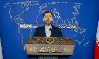 ایران جمهوری آذربایجان و ارمنستان را به خویشتنداری و پرهیز از گسترش دامنه نزاع دعوت کرد