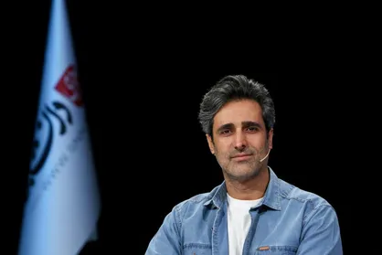 جواد قارایی: تفاوت انسان و حیوان در غیرت ملی است/ جانم را برای کشورم می&zwnj;دهم + فیلم