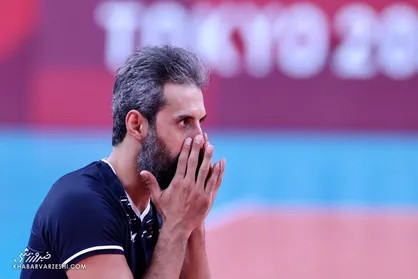جنجال چند ساعته سعید معروف/ درگیری شدید هواداران پرسپولیس و استقلال