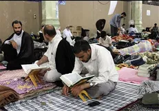 ۲۴۰۰ نفر در مسجد مقدس جمکران معتکف شدند