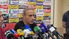 گل‌محمدی: امیدوارم سپاهان امتیاز از دست دهد/ از دیدن ورزشگاه آزادی خجالت‌زده می‌شوم!