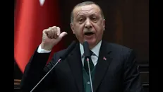 اردوغان: فرانسه از تروریست‌ها در کاخ الیزه پذیرایی می‌کند