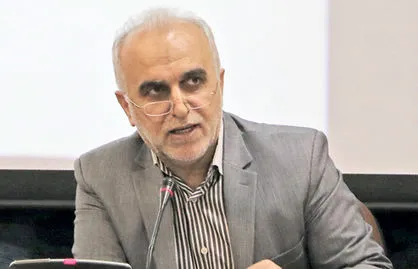 پرداختی&zwnj;های پایان سال به آخر اردیبهشت موکول شد / پرداخت ۳۵۰ میلیارد تومان از بیمه&zwnj;ها به نظام سلامت