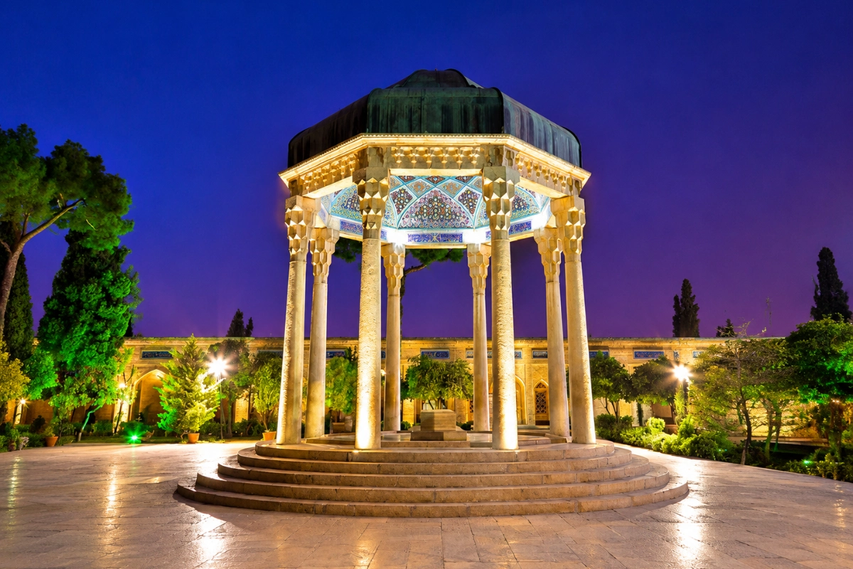 روز جهانی گردشگری و ظرفیتهای استان فارس / سرزمینی با هزار روایت برای سفر از تختجمشید تا نخلستانهای جنوب + عکس روز جهانی گردشگری و ظرفیتهای استان فارس / سرزمینی با هزار روایت برای سفر از تختجمشید تا نخلستانهای جنوب + عکس