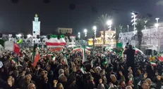 میدان شهرداری رشت زیر صدای پدافند پرشورتر از همیشه ایستاد+فیلم