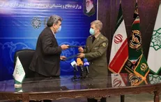 امضای تفاهم‌نامه وزارت دفاع و شهرداری تهران برای استفاده از تجهیزات اطفاء حریق