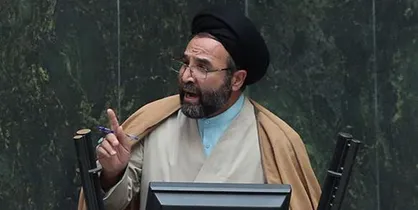 تامین اجتماعی آذربایجان غربی بیمه ۱۲۰۰ نفر از کارگران ساختمانی را قطع کرده است+فیلم