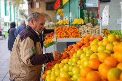 قیمت انواع میوه و سبزیجات در میادین و بازار&zwnj;های میوه و تره بار