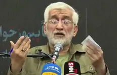 آماده‌ام با روحانی مناظره کنم/ او باید با یک بچه دبستانی مناظره کند و محکوم هم می‌شود