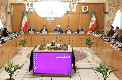 با جریانی مواجه هستیم که هم قدرت دارد و هم منتقد است!