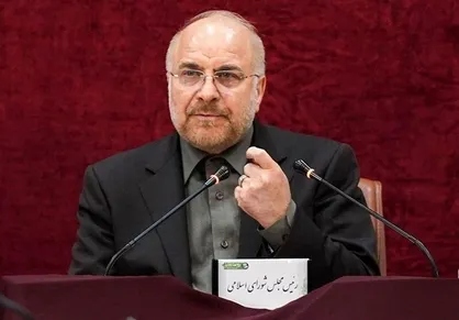قالیباف: بانک&zwnj;ها باید به بخش مولدِ مسکن پول بدهند/ با این بورس نمی&zwnj;توانیم اعتماد مردم را جلب کنیم + فیلم