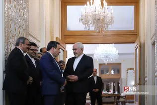 دیدار ظریف با وزیر امور خارجه ژاپن