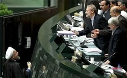 کجای دنیا پارلمان یک کشور، در برابر دولت ضعیف عمل می&zwnj;کنند!