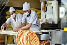 لزومیان: زیرساخت‌ها برای فروش نان کیلویی فراهم است