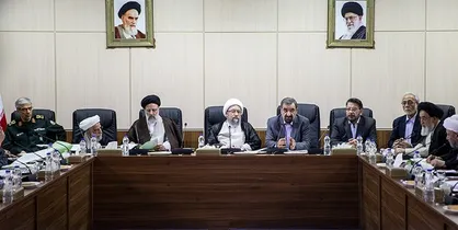 آملی لاریجانی: مسؤولان انتقادات مردم را بشنوند