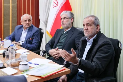 تأکید بر لزوم تبدیل دانشگاه&zwnj;های کشور به نسل سوم مهارت&zwnj;آموز و کارآفرین/ ضرورت مشارکت و نقش&zwnj;آفرینی اساتید، نخبگان و دانشگاهیان در فرآیند پیشرفت کشور