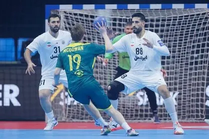 هندبال قهرمانی آسیا؛ پیروزی قاطع ایران مقابل استرالیا