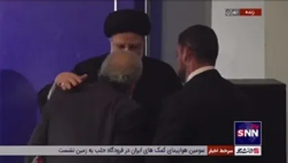 پاسخ به درخواست یک شخص از سوی رئیس جمهور حین برگزاری اهدای جایزه کتاب سال