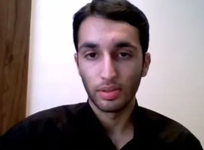 رتبه برتر کنکور ریاضی: روزی ۷ تا ۹ ساعت درس می&zwnj;خواندم / هنوز برای رشته تحصیلی تصمیم نگرفته&zwnj;ام + فیلم
