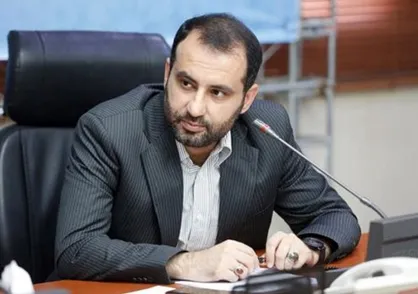 بسیج دانشجویی دانشگاه آزاد اهواز از شهردار این کلانشهر برای حضور در جلسه شورای تبیین مواضع دعوت کرد