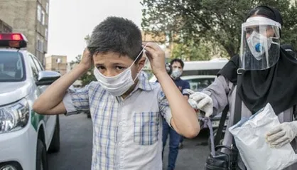 انتقاد نجف&zwnj;آبادی از عدم نظارت وزارت بهداشت در توزیع ماسک