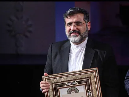 محمدمهدی اسماعیلی: سیاست شهید رئیسی در هنر رهاشدگی و تصدی&zwnj;گری نبود