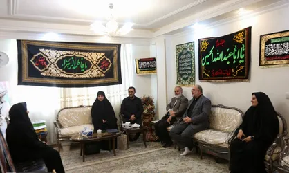 حضور مدیرعامل کانون در منزل شهید سه ساله&zwnj;ی حملات رژیم صهیونیستی
