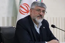 بازدید پولادگر از اردوی پاراتیراندازان با کمان پیش از اعزام به هند