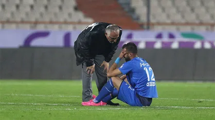 بعد از باخت شب گذشته استقلال در رختکن چه گذشت؟/ همه عصبانی از تغییر پست!
