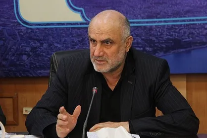 زمینه افزایش سهمیه استخدام نخبگان در صنایع نفت، گاز، پتروشیمی و نیروگاه اتمی فراهم شود