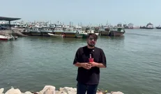بعد از حملات دشمن آمریکایی زندگی در بندرعباس ادامه دارد/ فعالیت لنج‌های ماهیگیری متوقف نشده است + فیلم