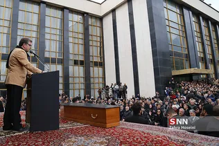 مراسم تشییع مرحوم «جمشید مشایخی»