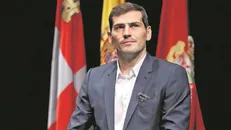 کاسیاس از حضور در انتخابات فدراسیون فوتبال اسپانیا کناره گیری کرد