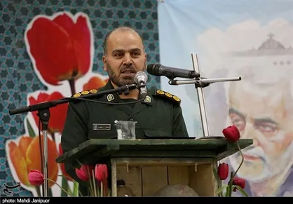 نشست تخصصی رسالت دانشگاهیان در ارتباط با دفاع مقدس در دانشگاه آزاد میمه برگزار شد