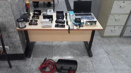 ۱۰۰ فقره سرقت لوازم داخل خودرو با موتورسیکلت وسپا