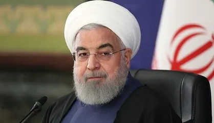 روحانی: در این ۸ سال روزی ۱۴ ساعت کار می&zwnj;کردم / کار اصلی من فرهنگی علمی است نه امنیتی/  اولاند به من گفت تو رئیس جمهور شدی ما از جنگ منصرف شدیم