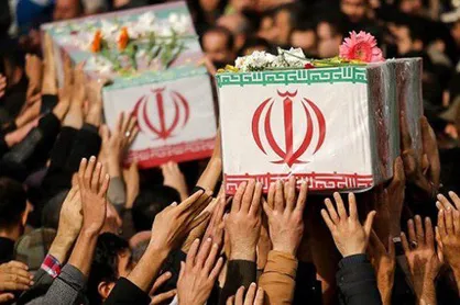 ورود پیکر مطهر ۵۵ شهید دفاع مقدس به وطن