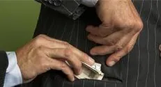 جریان انقلابی خواهان مبارزه با فساد و بهبود وضعیت است
