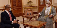 هیأت انگلیسی در عمان با هدف پایان جنگ یمن